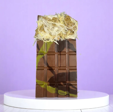 Fix Dubai ChocolatesĀ® Luxe bar (220g)