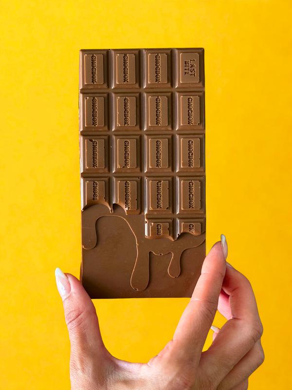 Fix Dubai ChocolatesĀ® Luxe bar (220g)