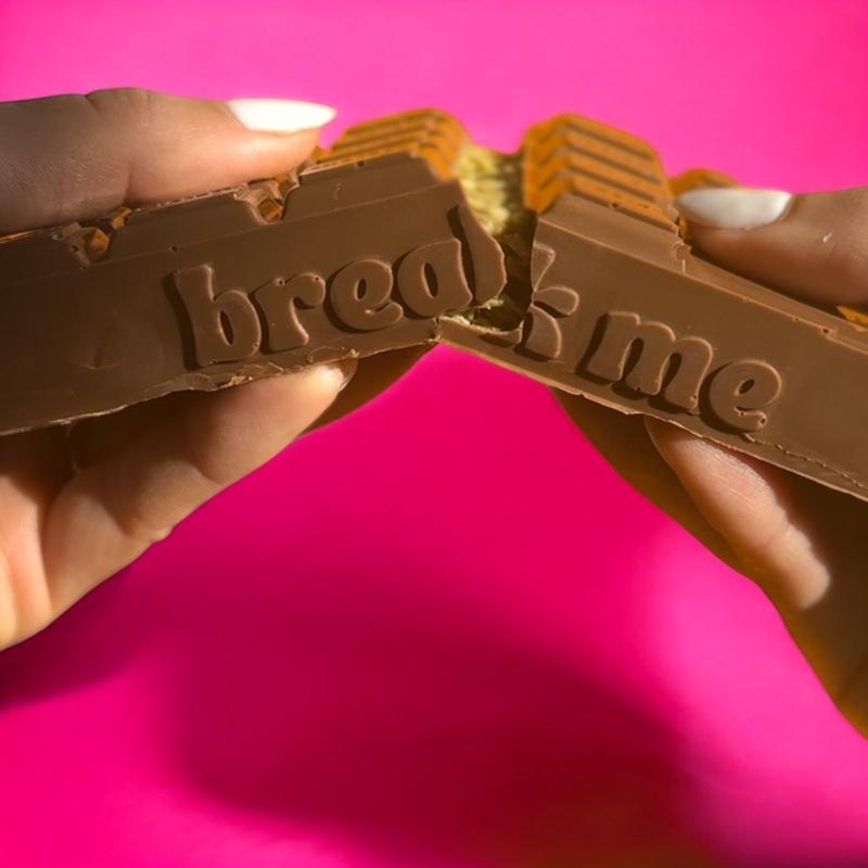 Fix Dubai ChocolatesĀ® Luxe bar (220g)